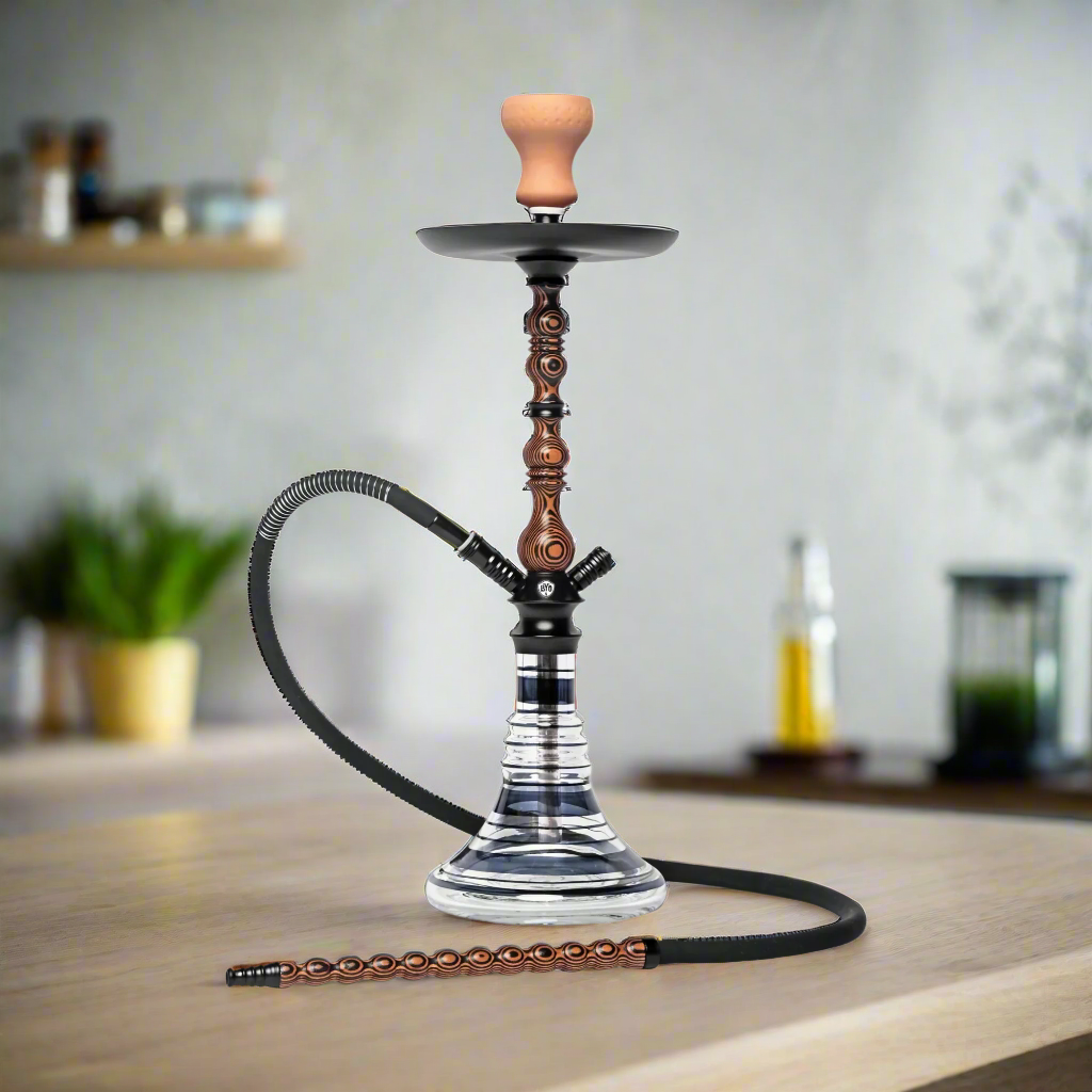 BYO Hookah Midori 5006 modern hookah with sleek black and green design

